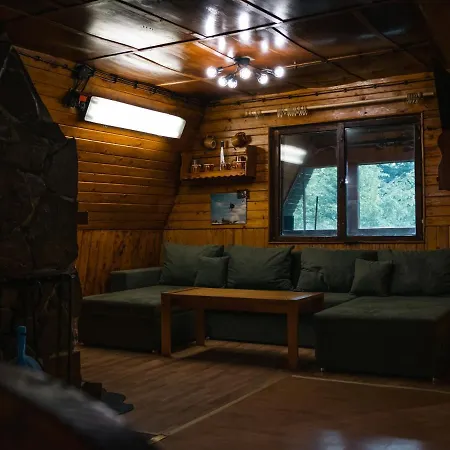 Jozef Chalet